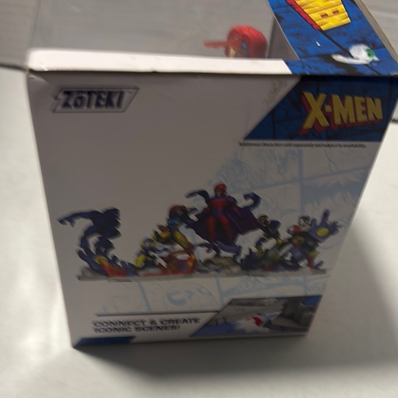 X-Men Jean Grey Action Figure - Yellow and Blue - Picture 6 of 6